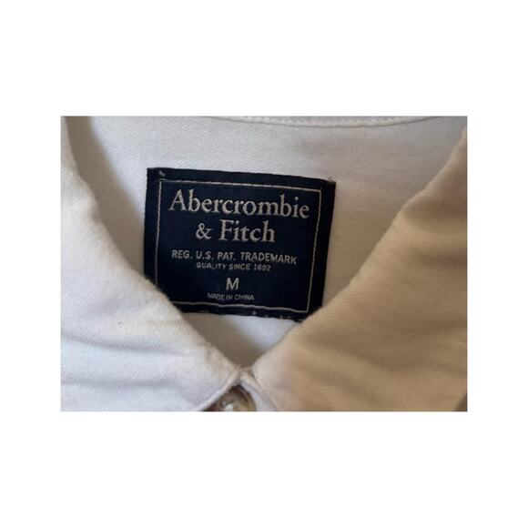 Abercrombie & Fitch White Button-Up Crop Shirt | Classic Cotton Blouse | Small - Picture 3 of 3